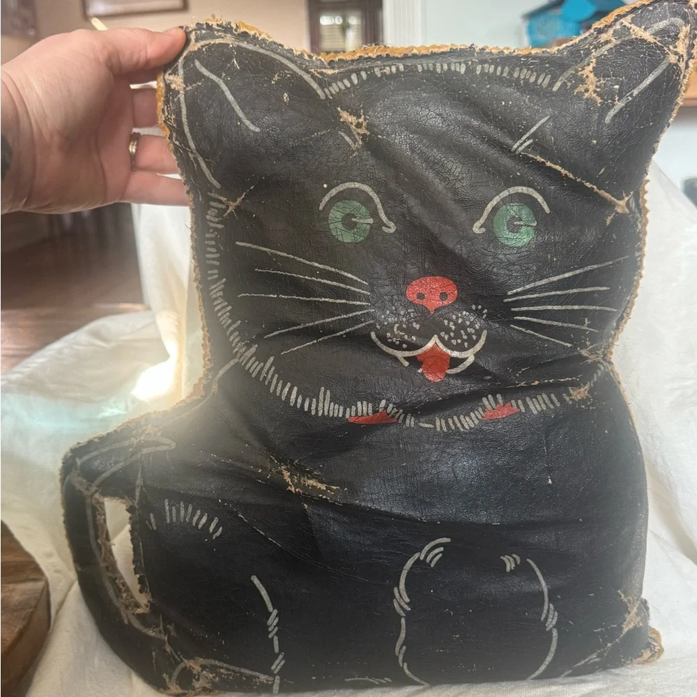 ANTIQUE FOLK ART BLACK CAT PILLOW